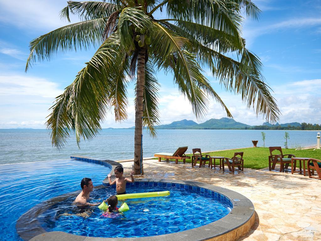Sara Beachfront Boutique Resort Pathiu Exteriér fotografie