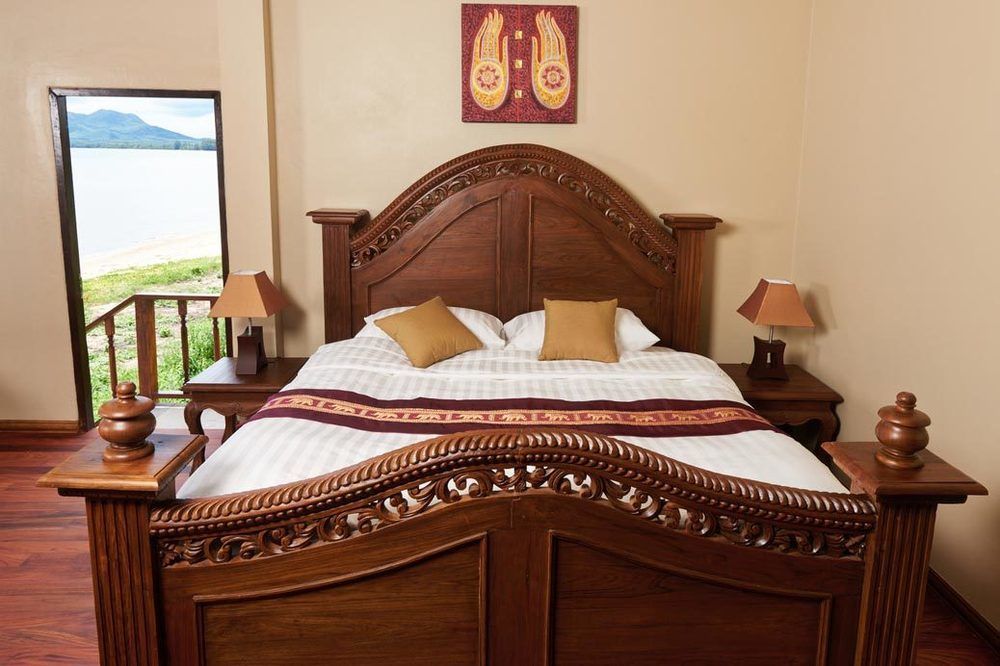 Sara Beachfront Boutique Resort Pathiu Exteriér fotografie